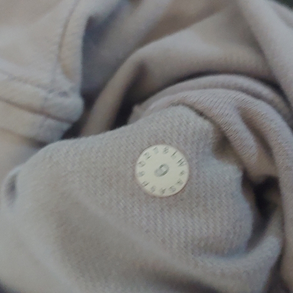 Lululemon Press Pause Hoodie sz 6 - Picture 3 of 3